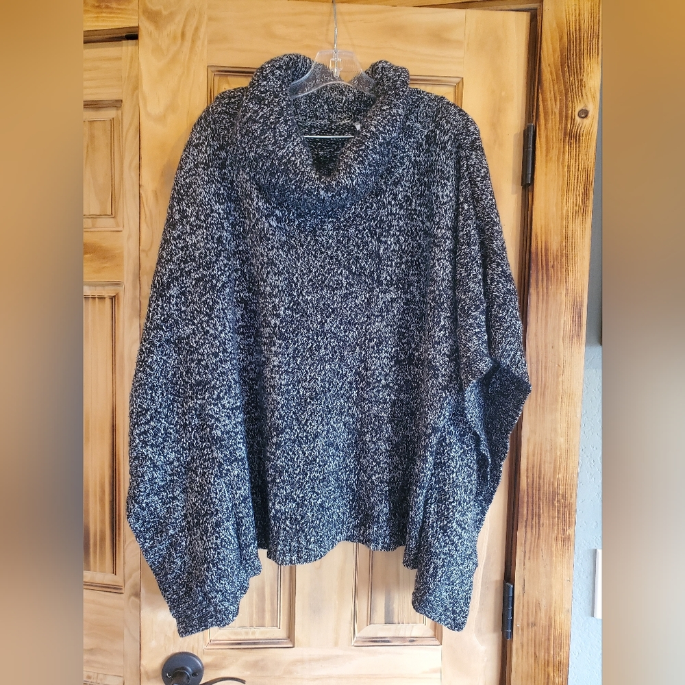 Womens medium sweater
